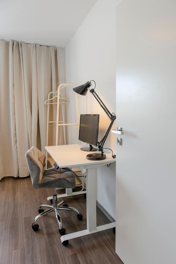Lumen Homes - Design-Apt. Nahe Audi Und Altstadt, 3 Zimmer, Netflix Ingolstadt Exterior photo
