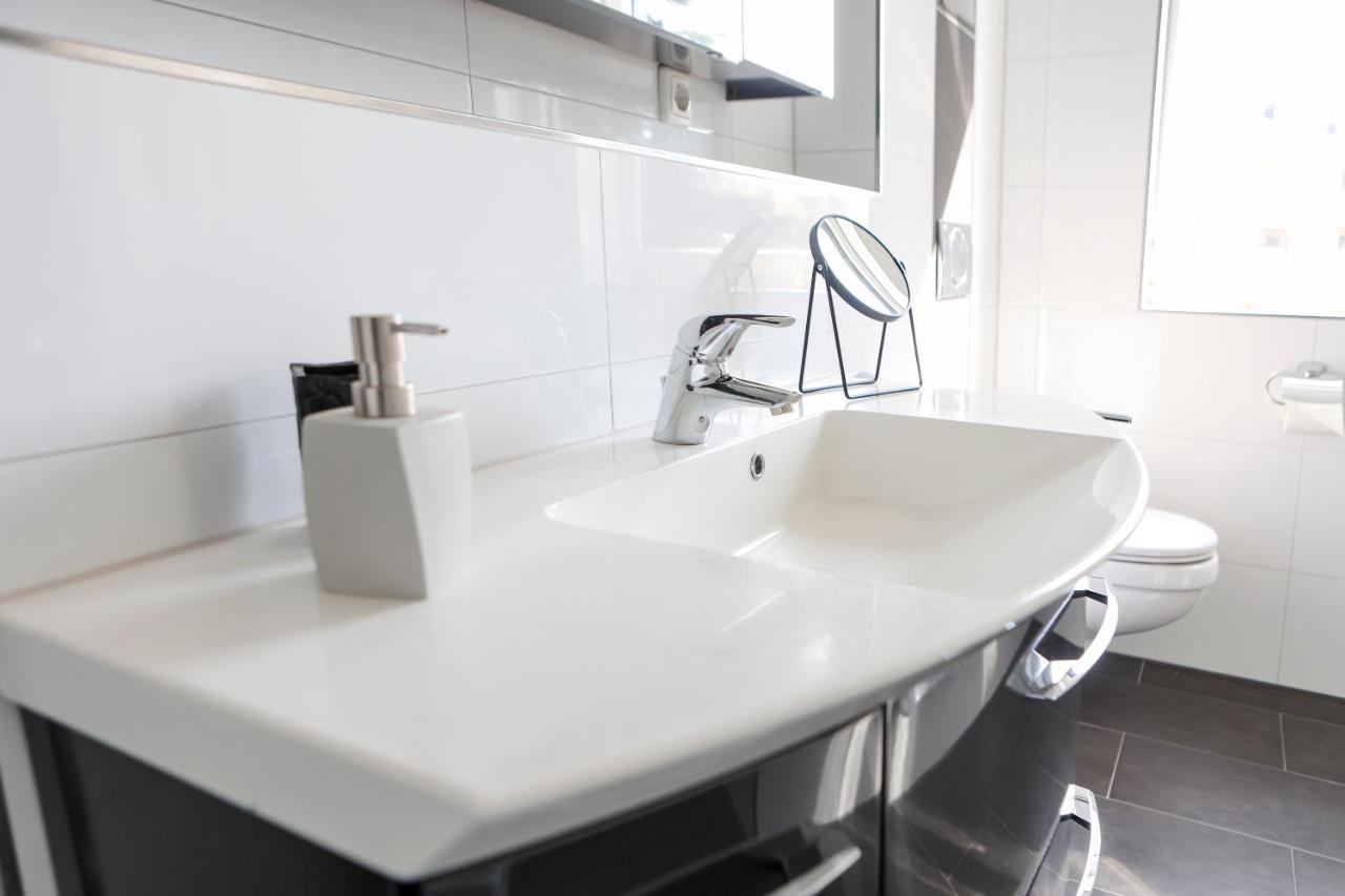 Lumen Homes - Design-Apt. Nahe Audi Und Altstadt, 3 Zimmer, Netflix Ingolstadt Exterior photo